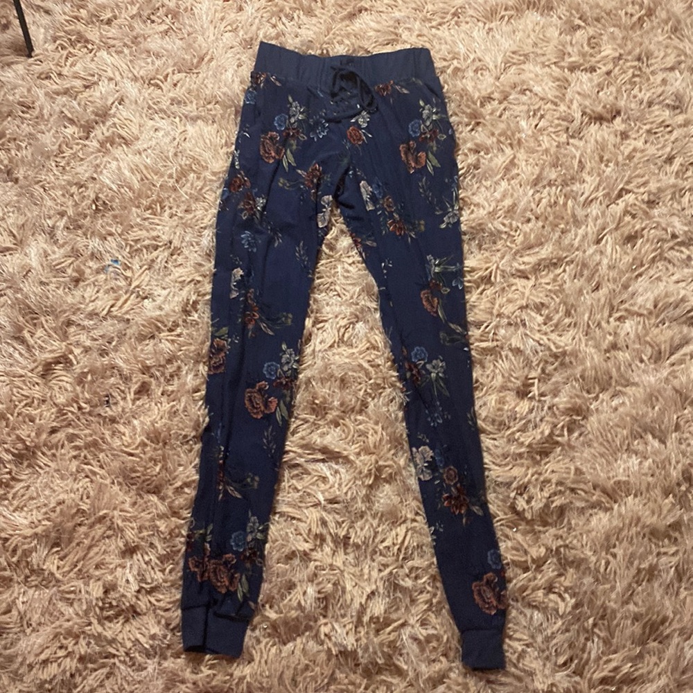 Mudd jeggings. SIZE: XS
